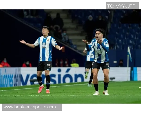 大比分足球赛的精彩瞬间与战术分析探讨